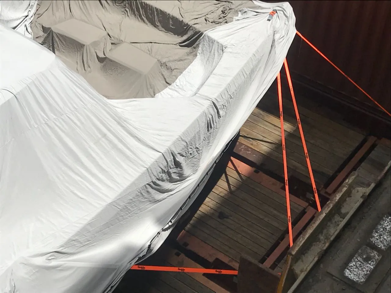 Cigisped yacht transport