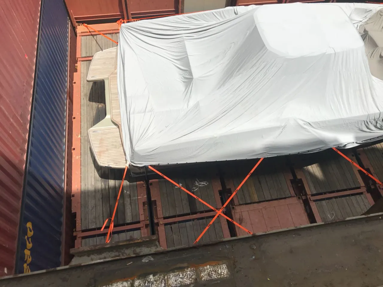 Cigisped yacht transport